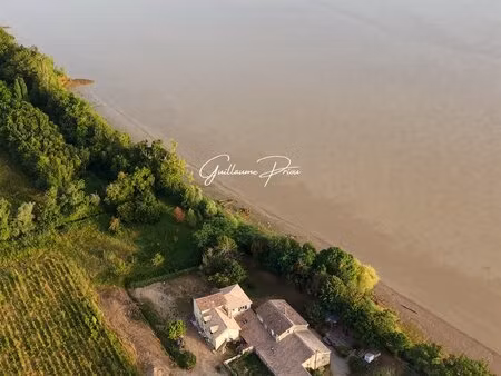 propriété de caractère 242 m² - vue dordogne - terrain de plus de 5 700 m²