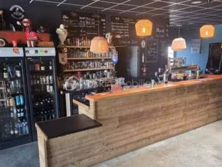 vente bureaux et commerces à plonéour-lanvern (29720) : à vendre / plonéour-lanvern