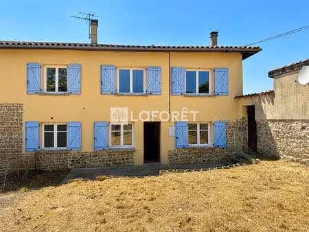 maison ancienne avec grande dépendance et vaste terrain