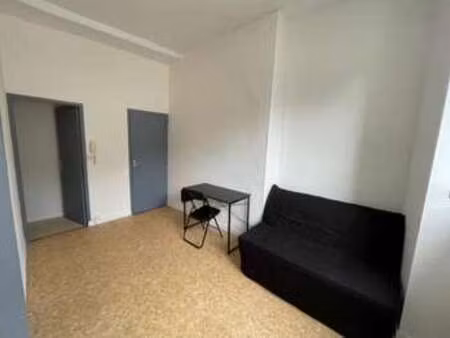 location appartement t1 meublé à angers centre (49000) : à louer t1 meublé / 20m² angers c