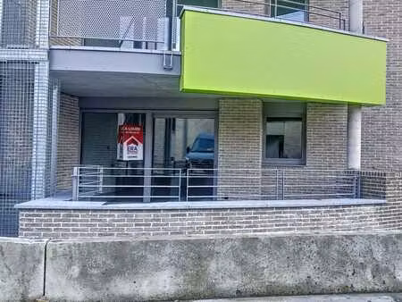 appartement spacieux 2 ch avec emplacement de parking