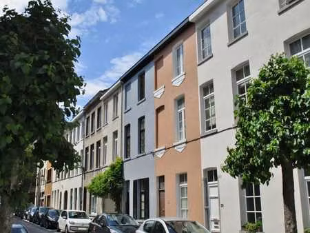 proximité cee-ue et flagey  ravissante maison rénovée