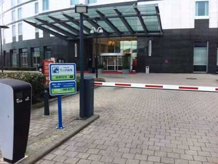parking aéroport zaventem village