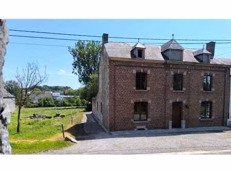 maison de caractère avec grand jardin