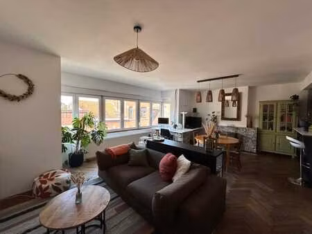 appartement 2 chambres avec terrasse  jardin  garage et cave
