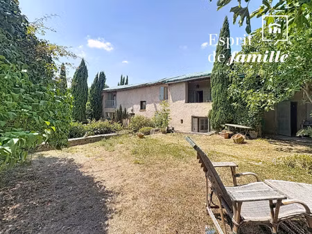 maison de luxe à vendre à lentilly