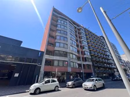 guillemins - appartement 2ch / parking / terrasse