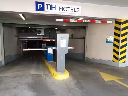 parking hotel de ville de gand