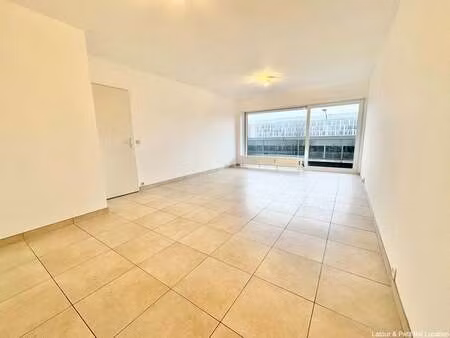 appartement à louer à evere € 1.500 (lpr8b) - latour & petit bxl location | zimmo