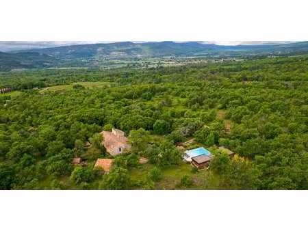 propriété forcalquier (04)
