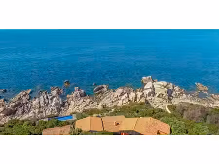 propriété avec piscine et jardin coti-chiavari (2a)