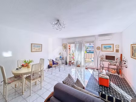 appartement 3 pièces à cagnes-sur-mer