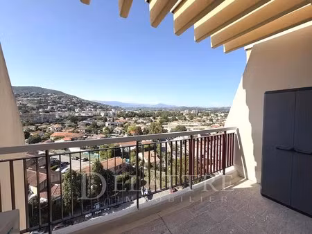 spacieux studio renove - mandelieu marina