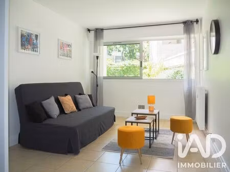 studio à paris (75019)