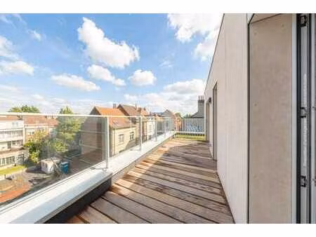 ixelles  quartier boendael/université – penthouse 1 chambre