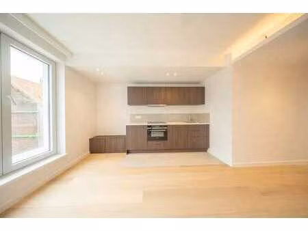 ixelles  quartier boendael/université – beau studio neuf  tr