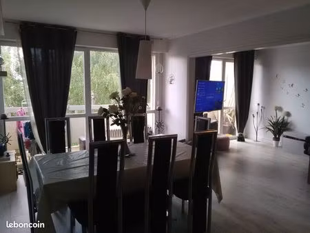 vente appartement 4 pièces 81 m² evry village