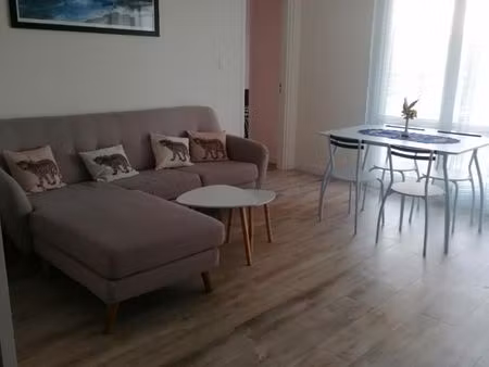 chambre 1 pièce 10 m²