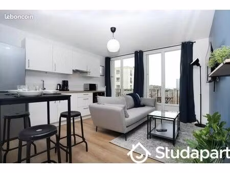 chambre 1 pièce 11 m²