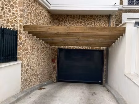 a louer place de parking 1er sous-sol immeuble neuf centre-ville neuilly plaisance
