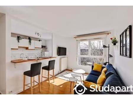 chambre 1 pièce 11 m²