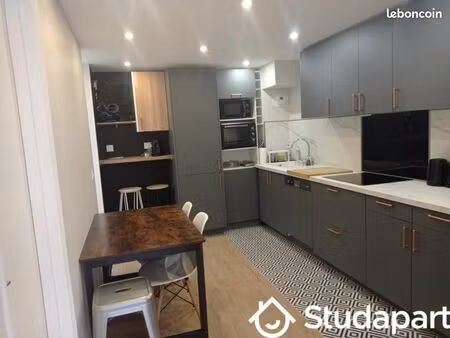 chambre 1 pièce 9 m²