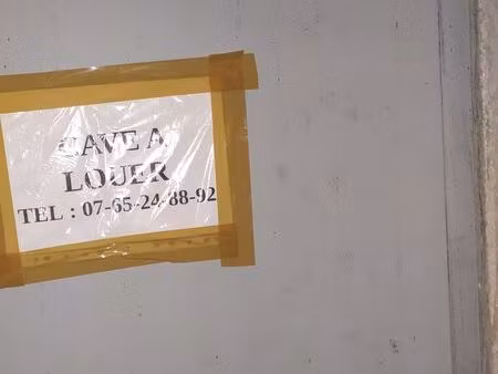 cave fermée 5 m² ; quartier des beausoleils (les arceaux)