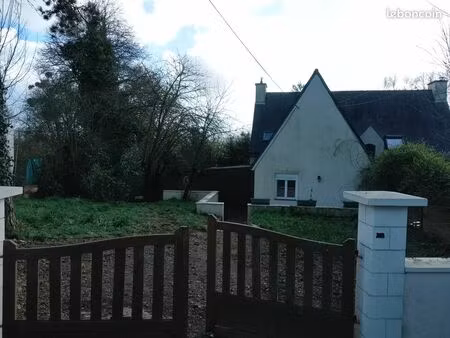 maison avec jardin t1 bis meublé