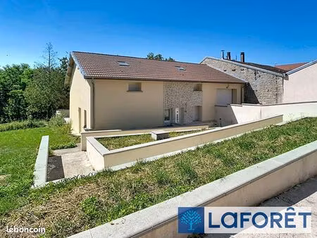 maison 4 pièces 130 m²