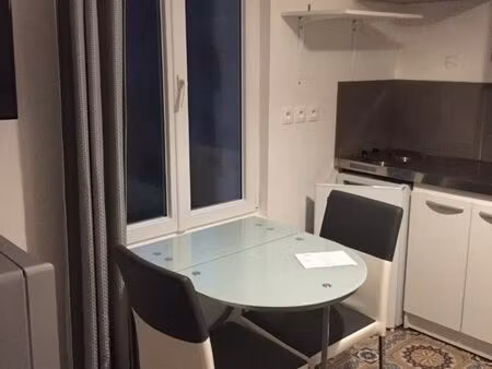 studio meublé