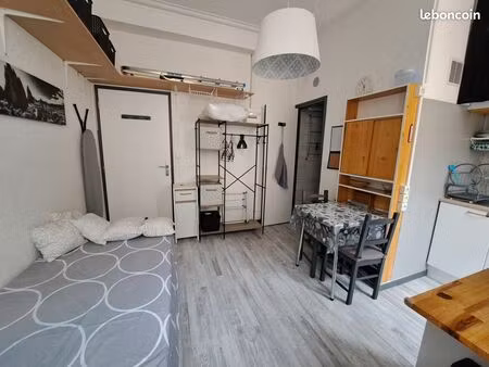 studio uniquement etudiant