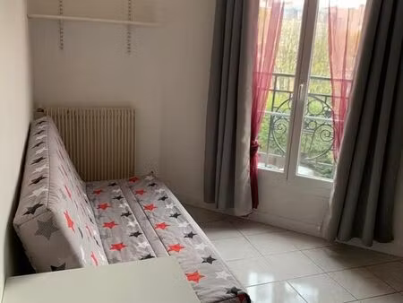 studio meublé 12m2 métro anatole france