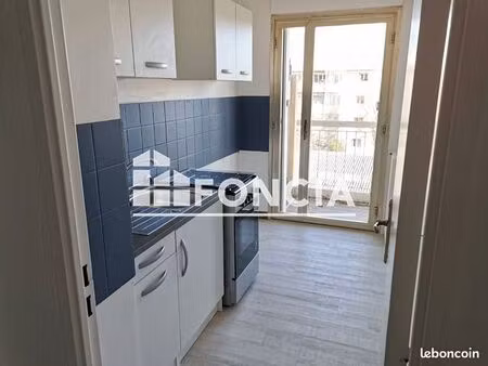 studio 1 pièce 26 m²