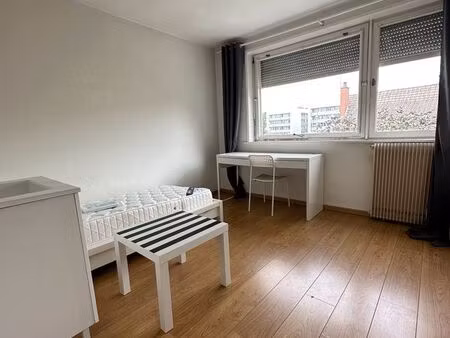 tres belle chambre proche du campus universitaire lille 1
