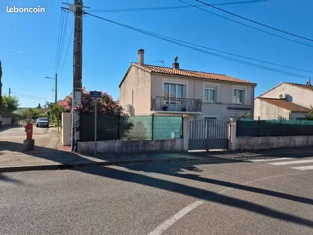location villa marguerittes 30