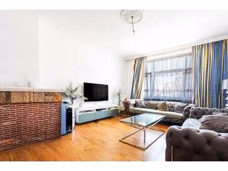 appartement 3 ch. avec balcon à deux pas de la basilique