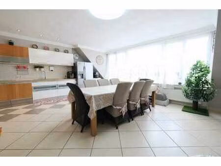 appartement 2 chambres top quartier !!!