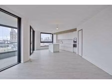 appartement de deux chambres récemment construit à vendre à