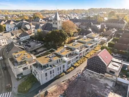à louer : appartement au rez-de-chaussée