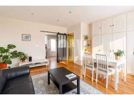 doly - appartement 2 pièces- square des batignolles- 75017