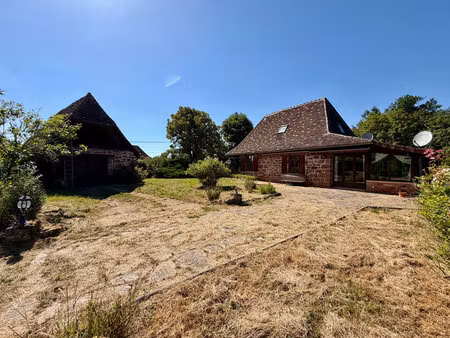 maison à vendre à hautefort (24390) - dordogne