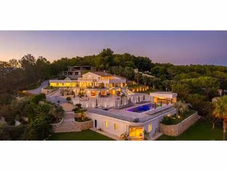 villa avec piscine et jardin mougins (06)