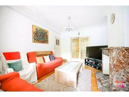 parc josaphat - appartement 1 chambre + combles