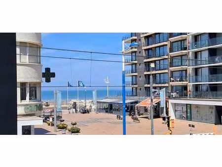 appartement avec 2 chambres à coucher et vue sur la mer à k