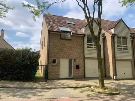 evere - magnifique maison 5 chambres