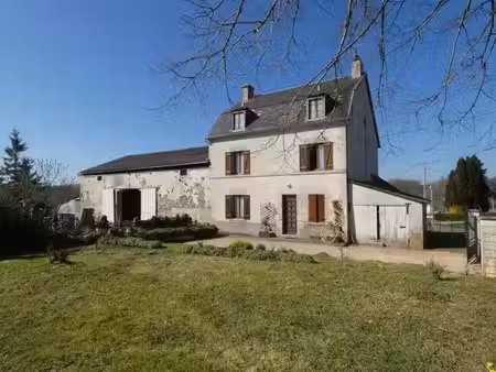 vente ferme 4 pièces 133 m² à jarnages (23140)  110 000 €