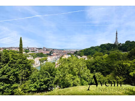 propriété lyon 7 pièce(s) 280.5 m2 + dépendance 64 m2