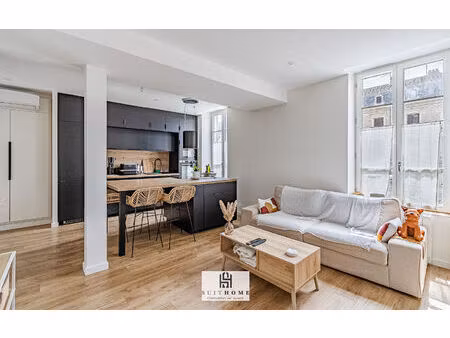 anse - appartement t2 entièrement rénové - emplacement idéal en centre-ville