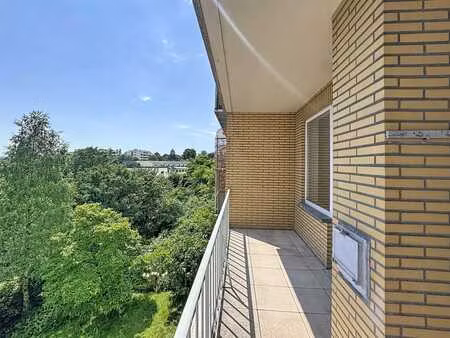 entièrement rénové - terrasse plein sud
