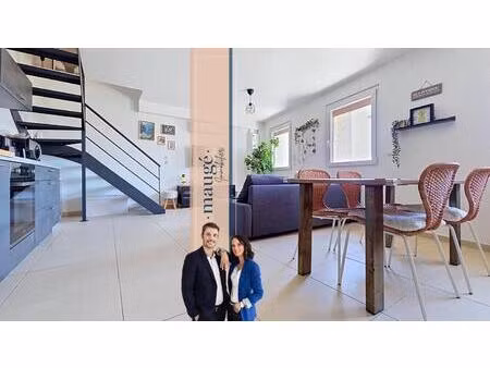 appartement - duplex - 2 chambres - cave - place de parking privative - proche commodités